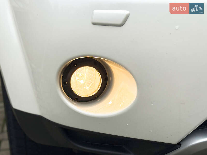 Внедорожник / Кроссовер Mitsubishi Outlander XL 2008 в Харькове