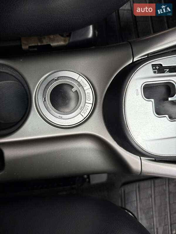 Внедорожник / Кроссовер Mitsubishi Outlander XL 2008 в Харькове