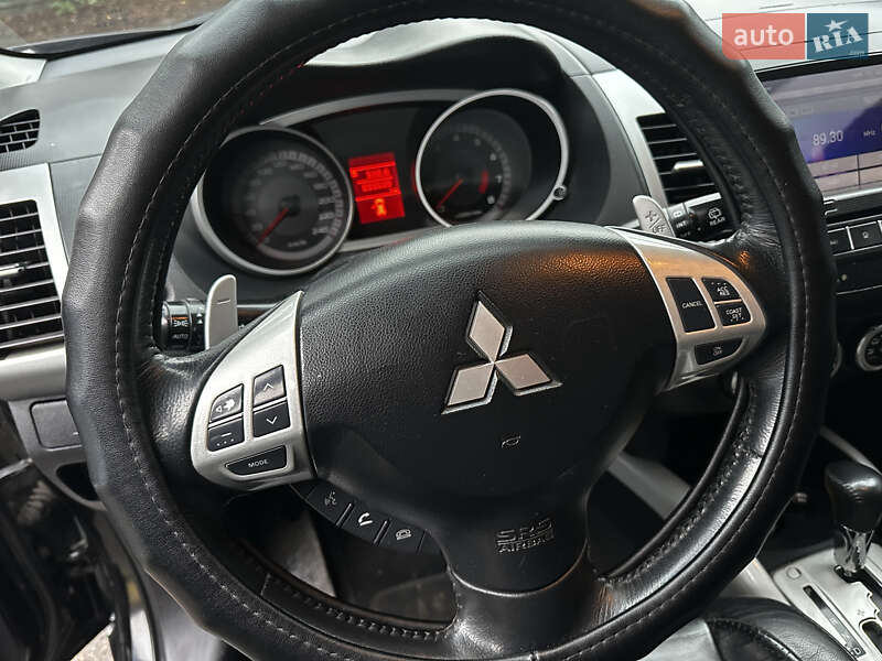 Внедорожник / Кроссовер Mitsubishi Outlander XL 2007 в Харькове фото 18 Внедорожник / Кроссовер Mitsubishi Outlander XL 2007 в Харькове