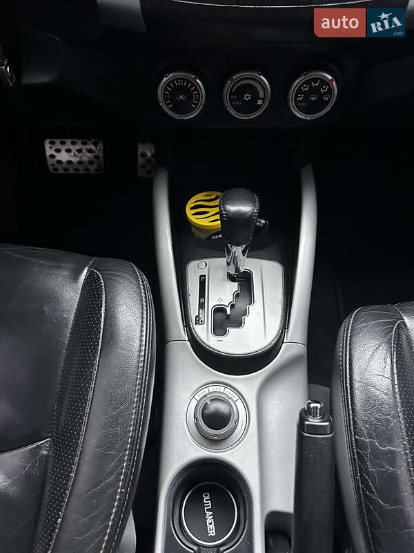 Внедорожник / Кроссовер Mitsubishi Outlander XL 2007 в Харькове фото 24 Внедорожник / Кроссовер Mitsubishi Outlander XL 2007 в Харькове