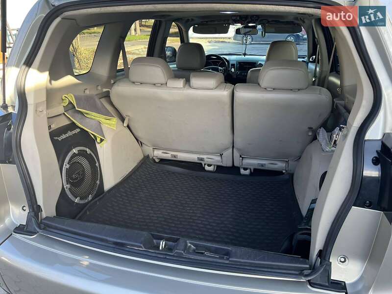 Внедорожник / Кроссовер Mitsubishi Outlander XL 2008 в Херсоне фото 12 Внедорожник / Кроссовер Mitsubishi Outlander XL 2008 в Херсоне