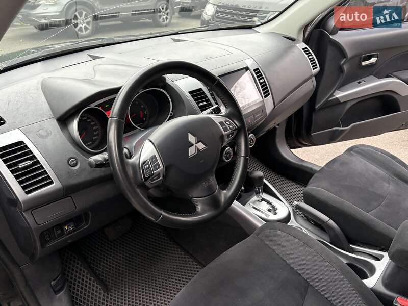 Внедорожник / Кроссовер Mitsubishi Outlander XL 2008 в Киеве фото 20 Внедорожник / Кроссовер Mitsubishi Outlander XL 2008 в Киеве