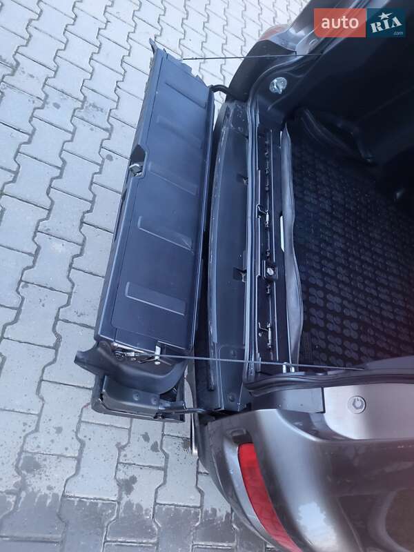 Внедорожник / Кроссовер Mitsubishi Outlander XL 2010 в Хмельницком