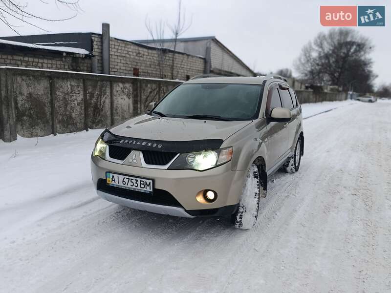 Mitsubishi Outlander XL 2008