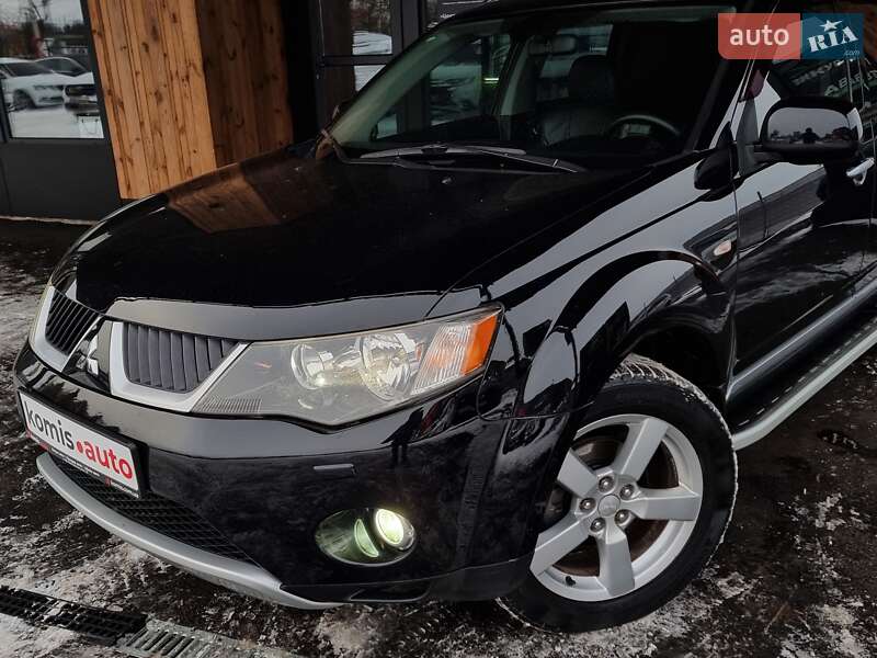 Позашляховик / Кросовер Mitsubishi Outlander XL 2008 в Вінниці