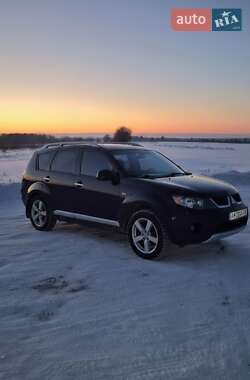 Внедорожник / Кроссовер Mitsubishi Outlander XL 2007 в Киеве