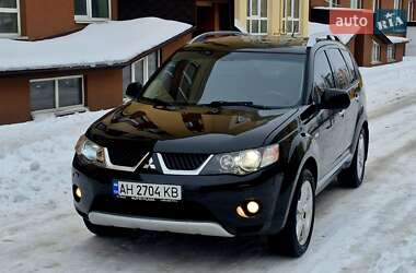 Внедорожник / Кроссовер Mitsubishi Outlander XL 2007 в Киеве