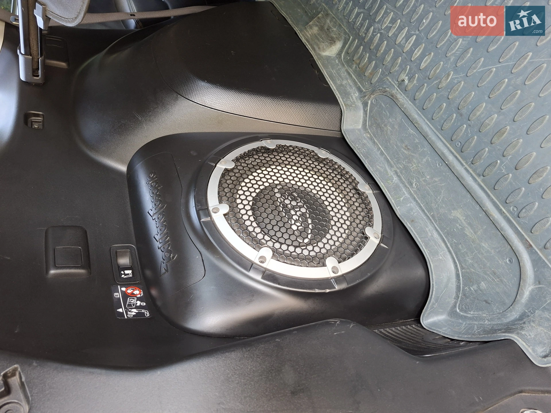 2010 Mitsubishi Outlander - мініатюра 21