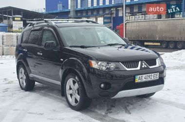 Внедорожник / Кроссовер Mitsubishi Outlander XL 2008 в Днепре