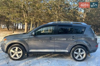 Внедорожник / Кроссовер Mitsubishi Outlander XL 2008 в Ширяево