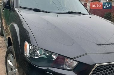Позашляховик / Кросовер Mitsubishi Outlander XL 2011 в Вінниці