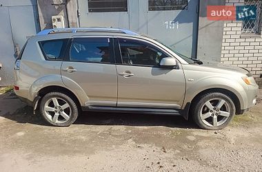 Внедорожник / Кроссовер Mitsubishi Outlander XL 2009 в Бердичеве
