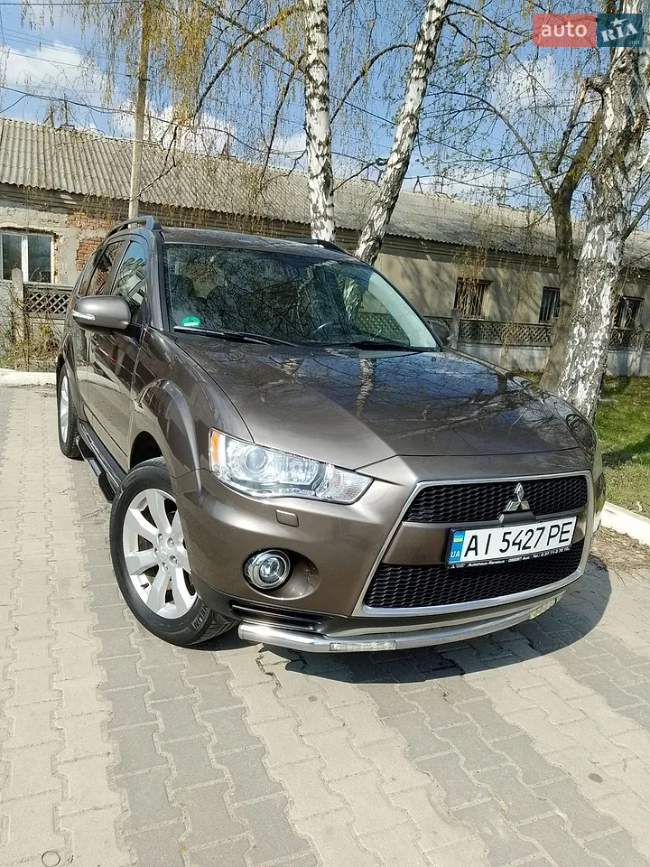 2011 Mitsubishi Outlander - мініатюра 14