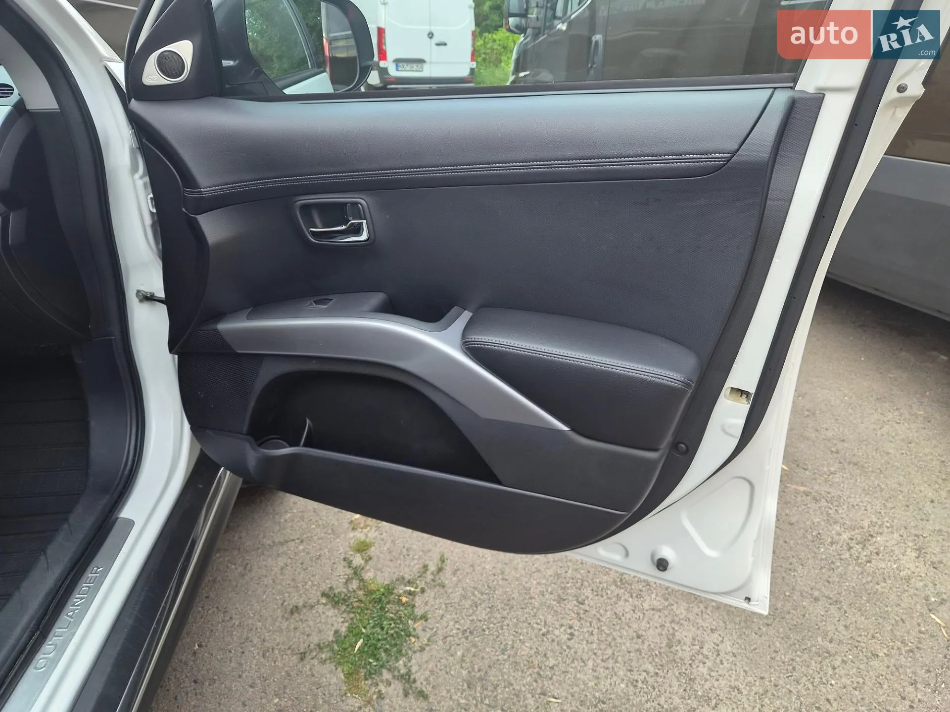 2011 Mitsubishi Outlander - мініатюра 25