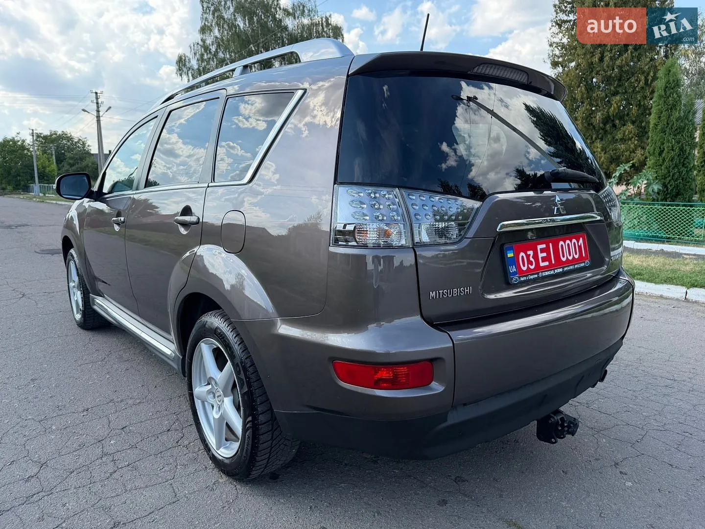 2011 Mitsubishi Outlander - мініатюра 16