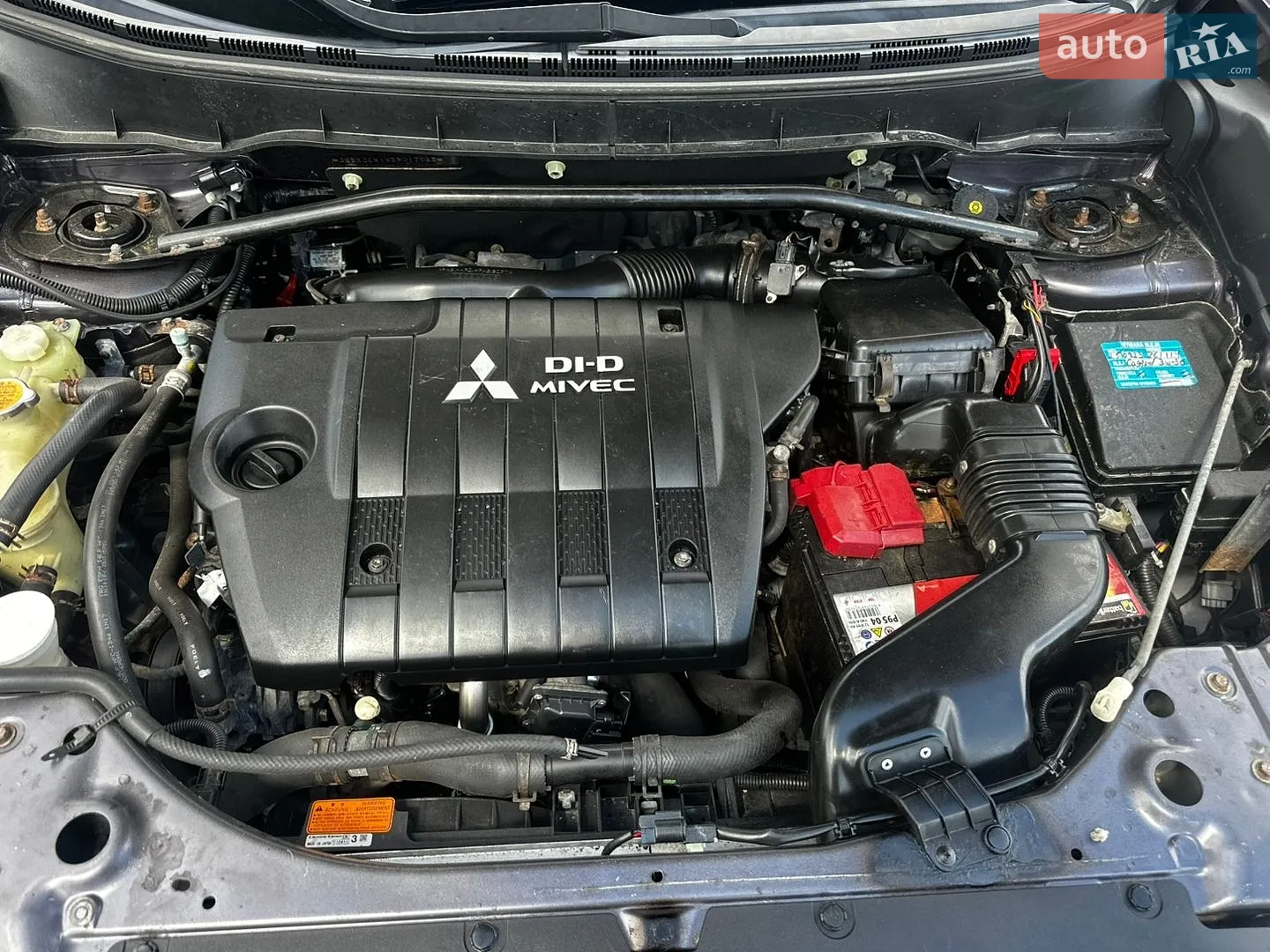 2011 Mitsubishi Outlander - мініатюра 19