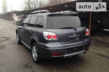 Внедорожник / Кроссовер Mitsubishi Outlander 2008 в 