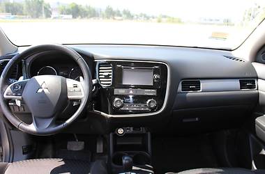 Внедорожник / Кроссовер Mitsubishi Outlander 2013 в Днепре