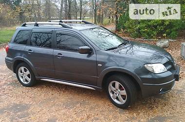 Внедорожник / Кроссовер Mitsubishi Outlander 2005 в Житомире