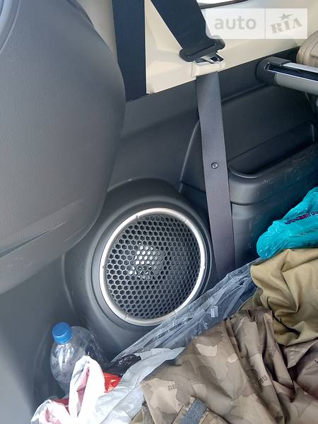 Внедорожник / Кроссовер Mitsubishi Outlander 2014 в Киеве