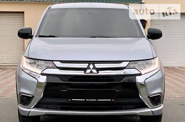 Внедорожник / Кроссовер Mitsubishi Outlander 2018 в Одессе