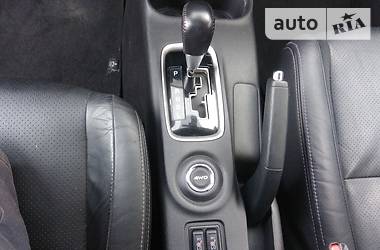 Позашляховик / Кросовер Mitsubishi Outlander 2013 в 
