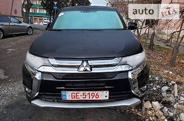 Внедорожник / Кроссовер Mitsubishi Outlander 2018 в Ровно