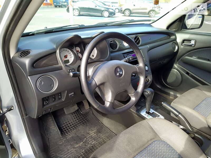 Позашляховик / Кросовер Mitsubishi Outlander 2008 в Миколаєві