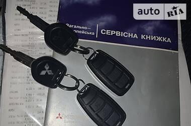 Позашляховик / Кросовер Mitsubishi Outlander 2007 в 