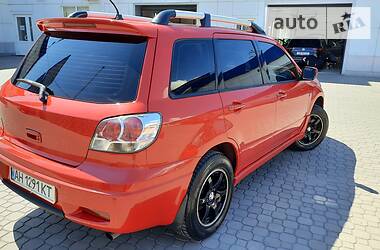 Позашляховик / Кросовер Mitsubishi Outlander 2004 в 