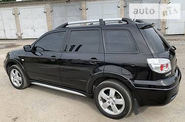 Позашляховик / Кросовер Mitsubishi Outlander 2007 в 