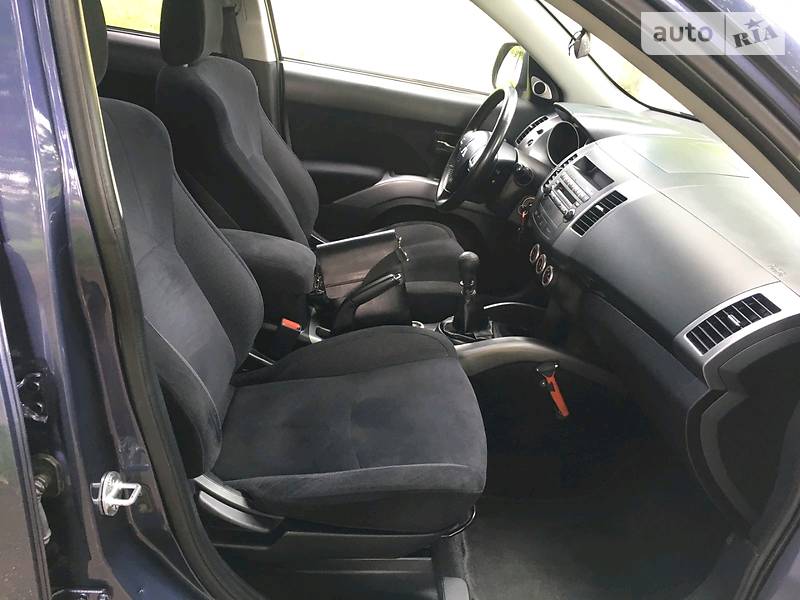 Позашляховик / Кросовер Mitsubishi Outlander 2007 в Калуші