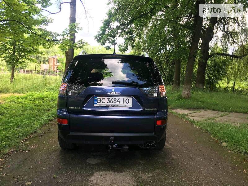 Позашляховик / Кросовер Mitsubishi Outlander 2007 в Калуші