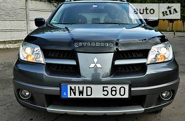 Внедорожник / Кроссовер Mitsubishi Outlander 2007 в Ровно