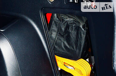 Внедорожник / Кроссовер Mitsubishi Outlander 2010 в 