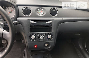 Позашляховик / Кросовер Mitsubishi Outlander 2006 в 