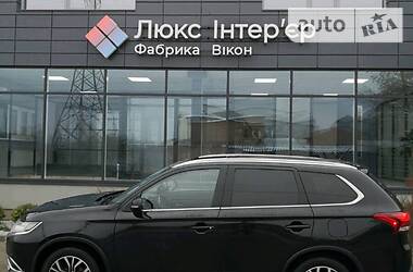 Внедорожник / Кроссовер Mitsubishi Outlander 2015 в Белой Церкви