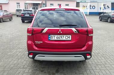 Универсал Mitsubishi Outlander 2019 в 
