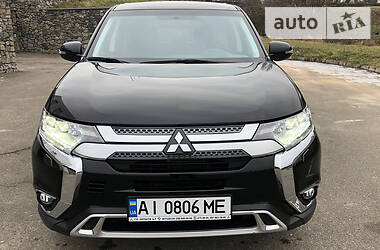 Внедорожник / Кроссовер Mitsubishi Outlander 2018 в Белой Церкви