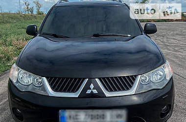 Внедорожник / Кроссовер Mitsubishi Outlander 2007 в Днепре