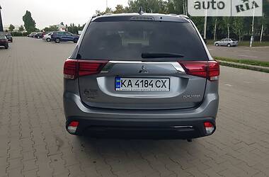 Внедорожник / Кроссовер Mitsubishi Outlander 2019 в Белой Церкви