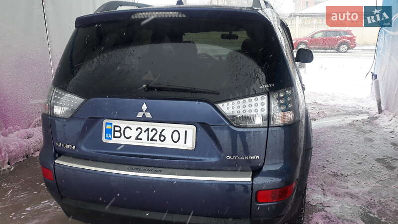 Позашляховик / Кросовер Mitsubishi Outlander 2007 в Бориславі