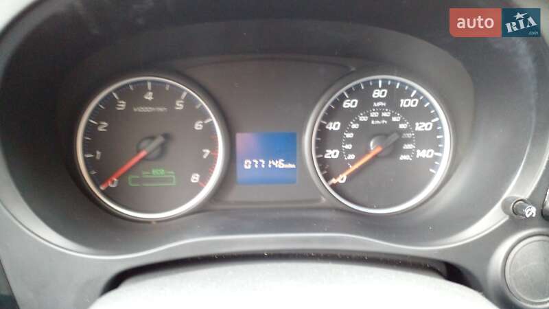 Позашляховик / Кросовер Mitsubishi Outlander 2015 в Дніпрі