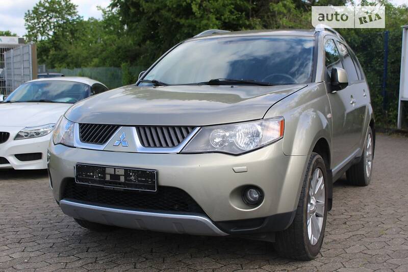 Внедорожник / Кроссовер Mitsubishi Outlander 2008 в Дрогобыче