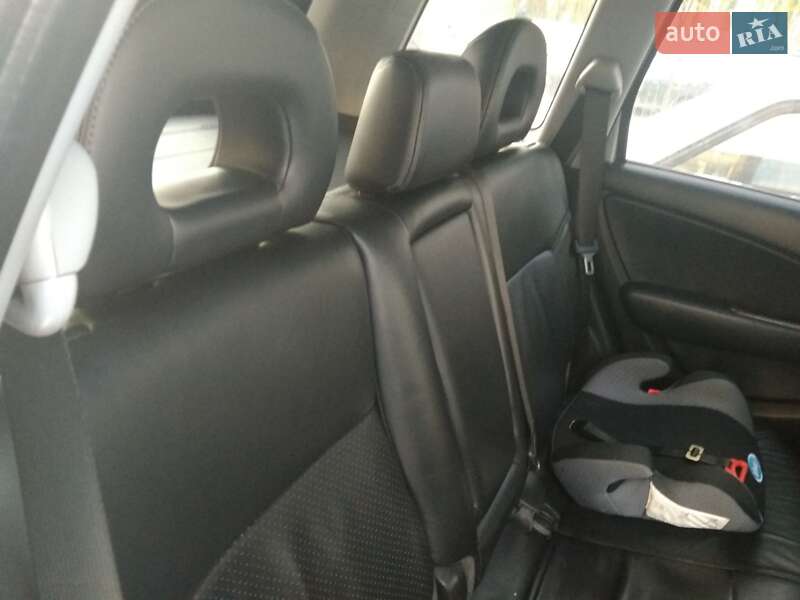 Внедорожник / Кроссовер Mitsubishi Outlander 2006 в Львове