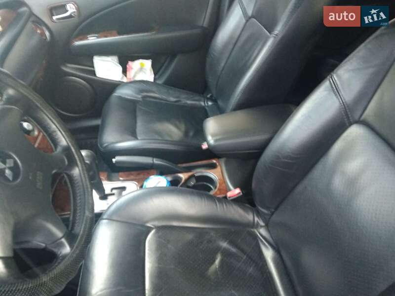 Внедорожник / Кроссовер Mitsubishi Outlander 2006 в Львове
