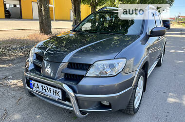 Внедорожник / Кроссовер Mitsubishi Outlander 2006 в Черкассах