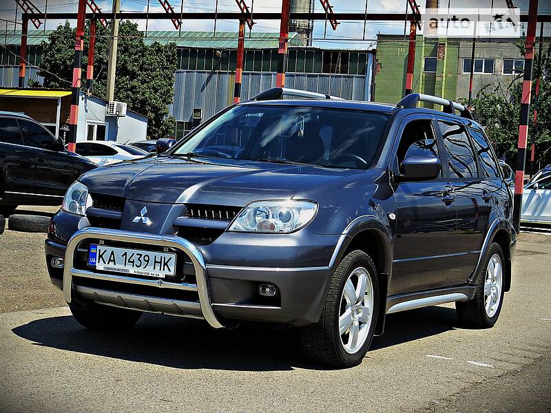 Позашляховик / Кросовер Mitsubishi Outlander 2006 в Черкасах