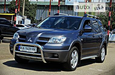 Позашляховик / Кросовер Mitsubishi Outlander 2006 в Черкасах