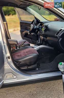 Внедорожник / Кроссовер Mitsubishi Outlander 2008 в 